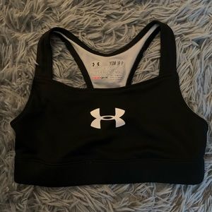 Girls Under Armour Sports Bra!